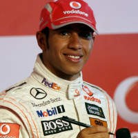 Ancaman Hamilton Buat Massa