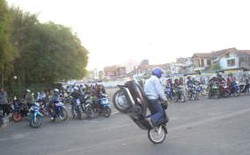 Ngabuburit di Monumen Perjuangan Bandung 