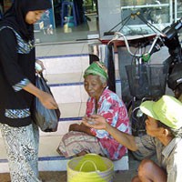 Setiap Ramadan, Pengemis Dadakan Marak di Sumenep