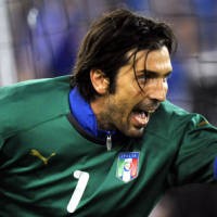 Buffon Ditawar Rp 1,3 T? Cuma Fantasi!