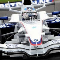 Heidfeld Pimpin Latihan Terakhir