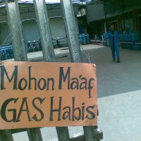 Jaga Pasokan Elpiji, Truk Menginap di SPBE