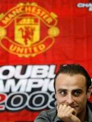 Berbatov Belum Standar MU