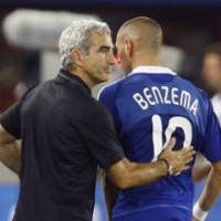 Prancis Terjengkang, Italia Tak Meyakinkan