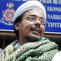 Rizieq: Urusannya Apa Playboy Dijadikan Barang Bukti?