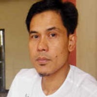 Trauma, Saksi Munarman Menangis Ingat Penyerangan FPI