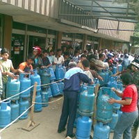 Warga Lagi-lagi Antre Elpiji