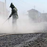 Pelebaran Bikin Jalan Malah Menyempit