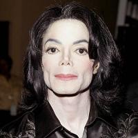 Celana Dalam Kotor Michael Jackson Dilelang di Internet