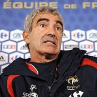 Domenech Bicara Guillotine & Darah