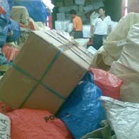 Paket Pos Naik 10 Persen