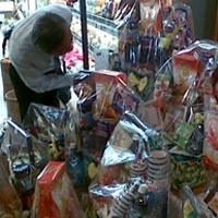 BBPOM Temukan Ratusan Ice Cream Tak Terdaftar