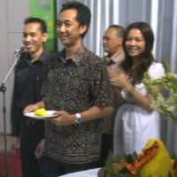 Pakai Kantor Baru, Melsa Semakin Pede di Bandung