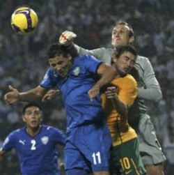 Australia Menang, Arab Saudi & Korut di Puncak