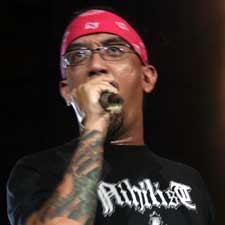 Vokalis Seringai 3 Jam Diperiksa Polisi