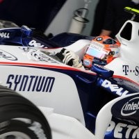 Kubica Coba Manfaatkan Kesempatan