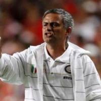 Mourinho Remehkan Catania