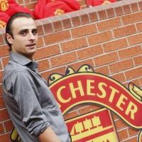 Berbatov Bikin Serangan MU Makin Variatif