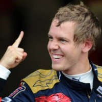 Kejutan, Vettel Rebut Pole