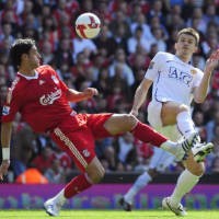 Carrick Mungkin Absen di Liga Champions