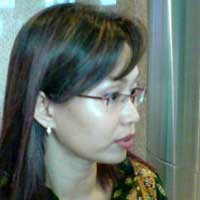 Ratna Listy: Roh Gugun Melayang-layang