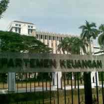 Defisit APBN Turun Jadi 1,7%