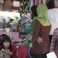 Warga Sumsel Mulai Serbu Pasar 16 Ilir