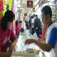 Lebaran, Ponsel Baru Jadi Incaran