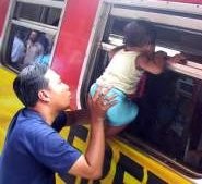 PT KA Siapkan Kereta Tanpa Kursi Jelang Lebaran