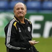 Scolari Datang Bukan untuk Liga Champions