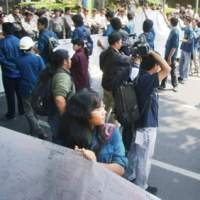 Mahasiswa ITB Ragukan Pernyataan Dada Soal Baksil