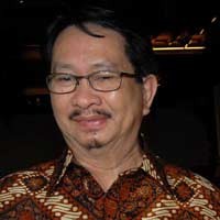 Meneg PAN Kritik Watak SMS, Susah Melihat Orang Senang