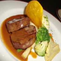 Steak Lezat Ala Warung Tenda