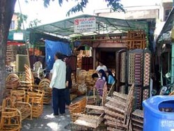 Pedagang Keranjang Parcel Kebanjiran Order