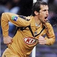 Micoud Gantung Sepatu