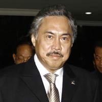 Main Aman, Pembayaran Dilakukan Belakangan