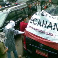 Jelang Lebaran, Mobil Keliling Penukar Receh Diserbu