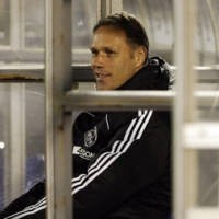 Lawan Lemah, Van Basten Tetap Bahagia