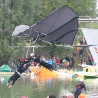 Festival Terbang Nyentrik Tandai Akhir Musim Panas