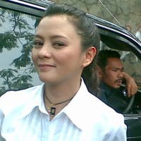 Cerai, Moudy Wilhelmina Masih Serumah dengan Suami