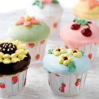 Permanis Ucapan Lebaran dengan Cup Cake Imut