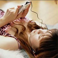 Tak Lagi CD, Musik akan Dijual Lewat Kartu Memori