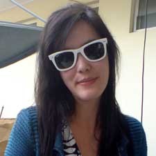 Cathy Sharon Diinfus 6 Jam di Lokasi Syuting