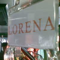 Lorena Siapkan Bisnis Taksi Premium