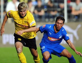 Fans Hina Hoffenheim, Dortmund Minta Maaf