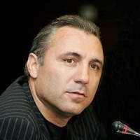 Mimpi Stoichkov Besut Barcelona