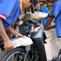 Kereta Api Berpenumpang Sepeda Motor Mulai Beroperasi