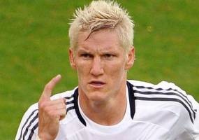 Schweinsteiger, Buruan Utama Juve