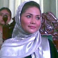 Kristina Ingin Cari Suami Setia