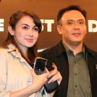 Ponsel Blackberry Anti Sadap KPK?